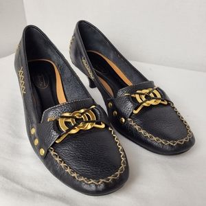 Talbots black leather kitten heel loafer style gold front detail size 7B